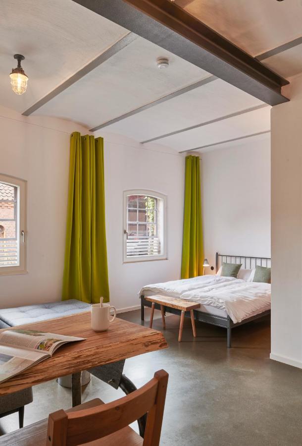 Re~barn - Modern Country Apartment Essel