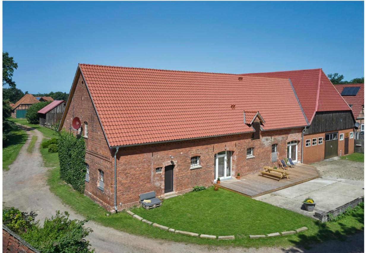 Re~barn - Modern Country Apartment