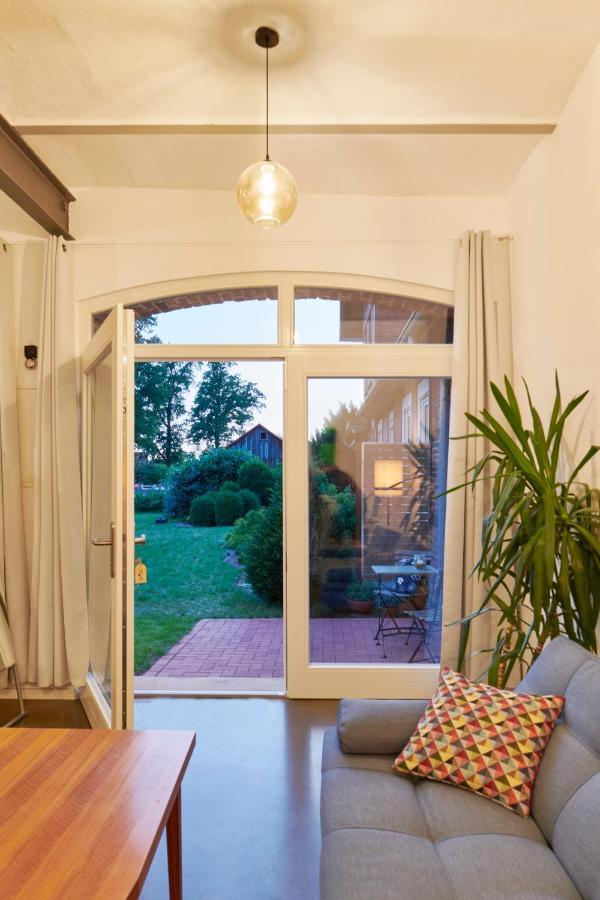 Re~barn - Modern Country Apartment Essel